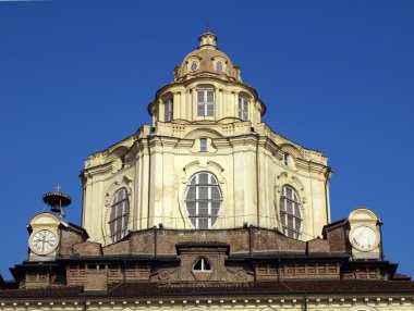 San lorenzo Kilisesi, Torino
