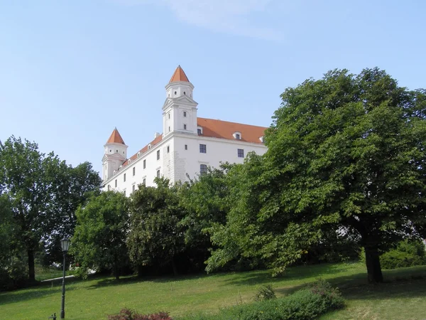斯洛伐克布拉迪斯拉城堡 — 图库照片