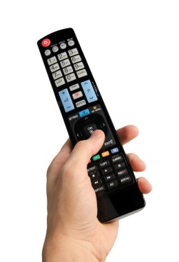 Erkek el TV uzaktan kumandası üzerinde beyaz izole tutarak