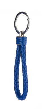 Mavi Deri İp Anahtarlığı beyaz arkaplanda izole edildi.