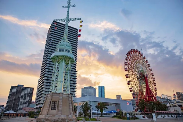 Кобе Японія Травень 2019 Колесо Ferris Біля Мозаїчного Торгового Центру — стокове фото