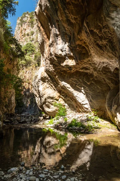 Canyon and river forming the so called Stretta di Longi, Galati Mamertino — Stockfoto