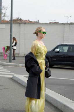 Konuklar, Milano Moda Haftası 'nda Prada defilesine katılacaklar. Şubat 2022