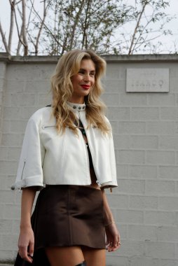 Konuklar, Milano Moda Haftası 'nda Prada defilesine katılacaklar. Şubat 2022