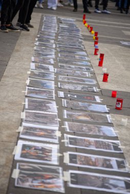 Milano 'da (İtalya) Ukrayna' daki savaşa karşı gösteriler