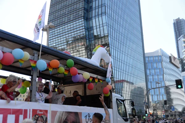 Milano Pride Především Projevem Pýchy Homosexuálů Lesbiček Bisexuálů Transsexuálů Asexuálů — Stock fotografie