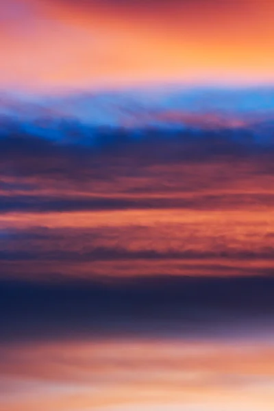 Цветные облака — стоковое фото