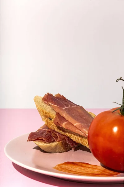 Prosciutto Spagnolo Tradizionale Iberico Serrano Con Pomodoro Prosciutto Parma Antipasto — Foto Stock