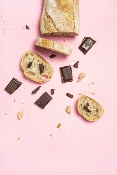 Brød Med Hjemmelagde Frø Med Sjokoladeplate Ovenfra Typisk Spansk Snacks – stockfoto