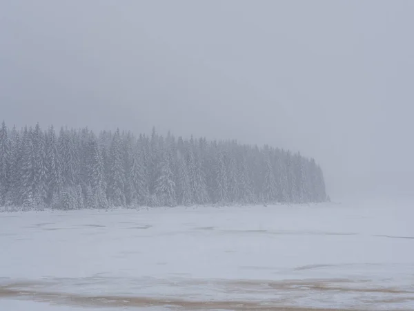 Zugefrorene Karlsfelder Talsperre Winter — Stockfoto