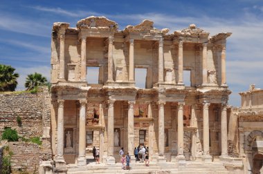 Celsus Kütüphanesi