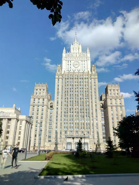 外務省の背の高い建物 モスクワ ロシア8月2020 — ストック写真