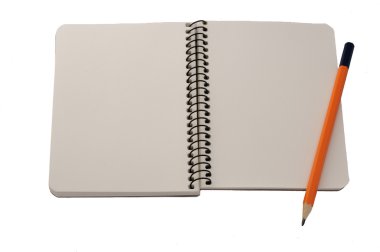 boş bir not defteri ve kalem
