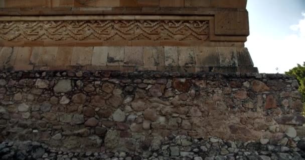 Стародавня археологічна зала Мітла колон ззовні — стокове відео