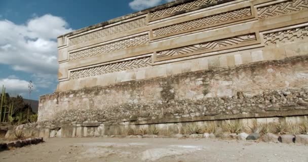 Die antike und unglaubliche archäologische Stätte von Mitla in Oaxaca Mexiko — Stockvideo