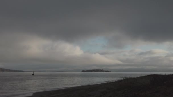 Острів Алькатрас Язниця Ландмарк Відстані Сан Франциско Bay Area Establishing — стокове відео