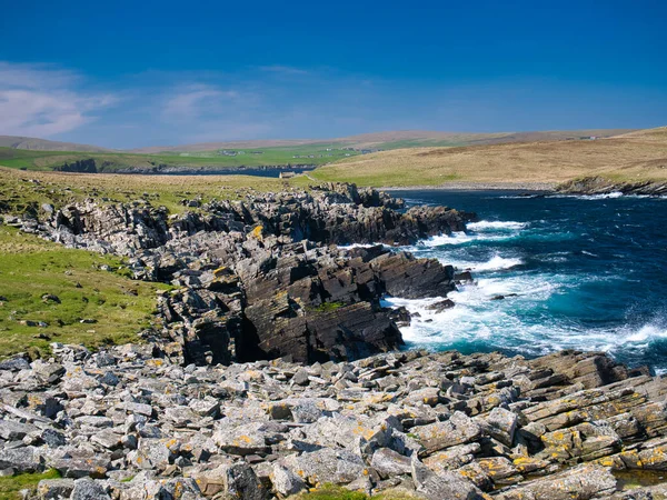 Rocas Costeras Estratificadas East Ham Isla Mousa Shetland Reino Unido — Foto de Stock