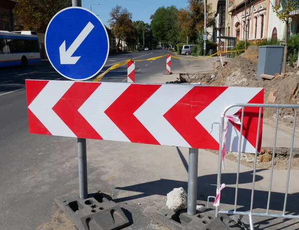 Flèche Panneaux Signalisation Dans Rue — Photo