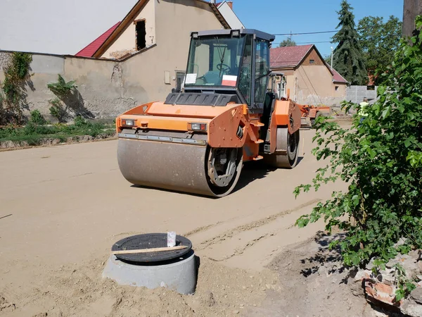 Yol silindiri yol yapımı