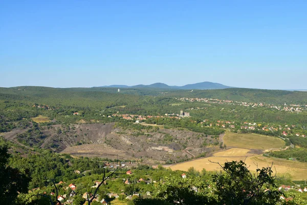 Pecs ve Szigetvar alanlarının manzarası