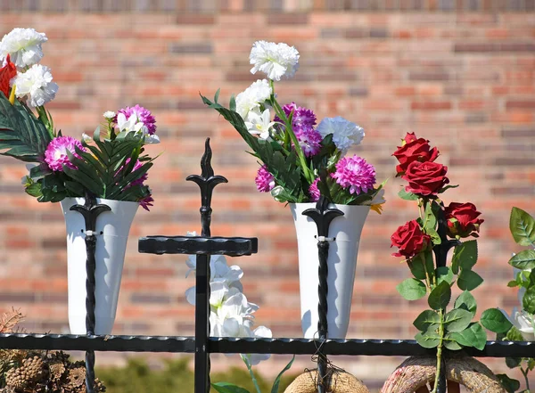 Flores Cementerio Público —  Fotos de Stock