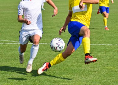 Futbolcular maç başında