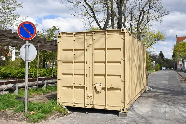 Metal Container Road Construction Site — Stockfoto