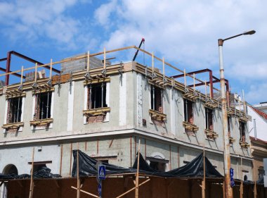 bir tuğla Bina İnşaatı