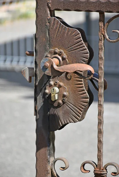 Porta Ferro Battuto Vecchio Metallo Cancello — Foto Stock