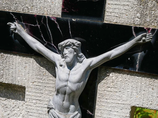 Jesus Christ Figurine Tombstone Public Cemetery — ストック写真