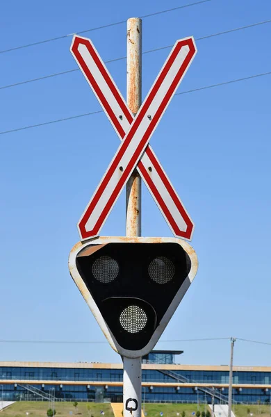 Železniční Přejezd Světlem Křížovou Značkou — Stock fotografie