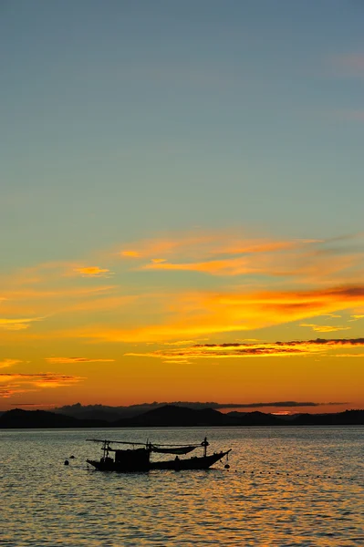 Boat with sunset — Stock Photo, Image