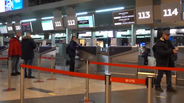 Balcões Check Passageiros Aeroporto Vnukovo Moscou Setembro 2021 — Vídeo de Stock