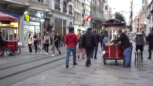 Jalan Istiklal Istanbul Jalan Paling Turis Dengan Restoran Dan Toko — Stok Video