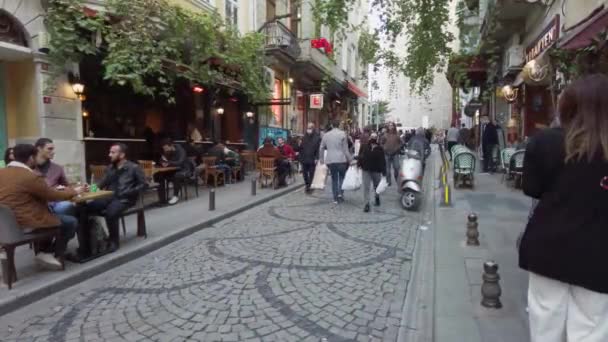 Stanbul Galata Kulesinin Yanındaki Cadde Şehir Hayatı Türkiye Stanbul Eylül — Stok video