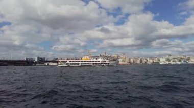 İstanbul, Golden Horn, Galata Köprüsü, Galata Kulesi manzaralı. Türkiye İstanbul Eylül 2021