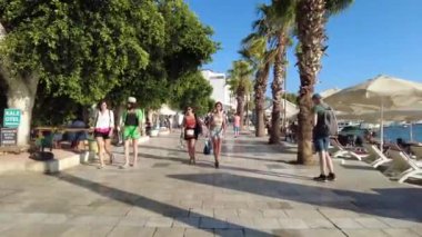 Kafeler ve restoranlarla bodrum seti. Bodrum Türkiye Ağustos 2021