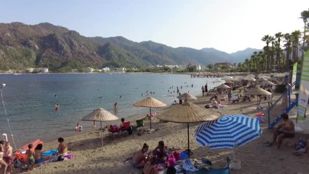 Icmelera Strand Nyaralás Turisták Város Marmaris Marmaris Törökország Augusztus 2021 — Stock videók