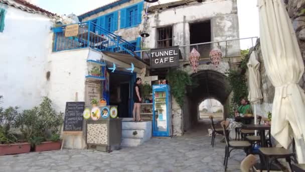 Marmaris老城区的咖啡店2021年8月 — 图库视频影像