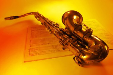 tenor saksafon
