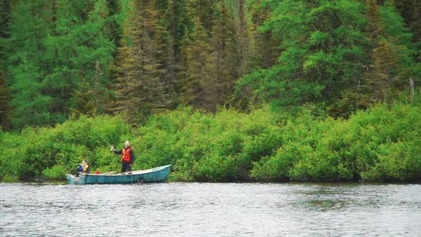 Pesca de casal — Vídeo de Stock