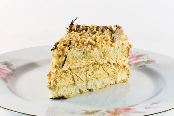 Fındıklı pasta çikolata kırıntı ile