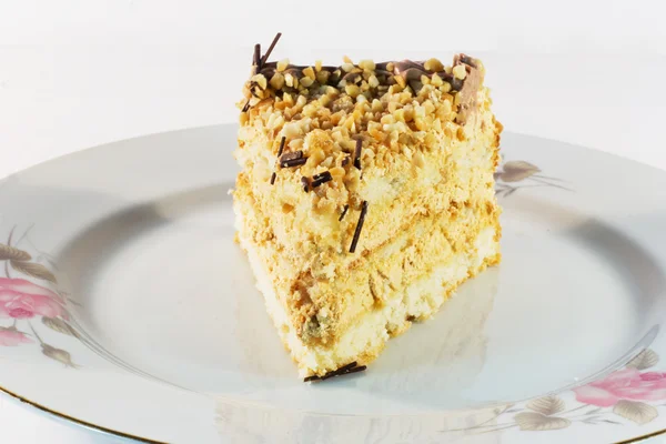 Fındıklı pasta çikolata kırıntı ile