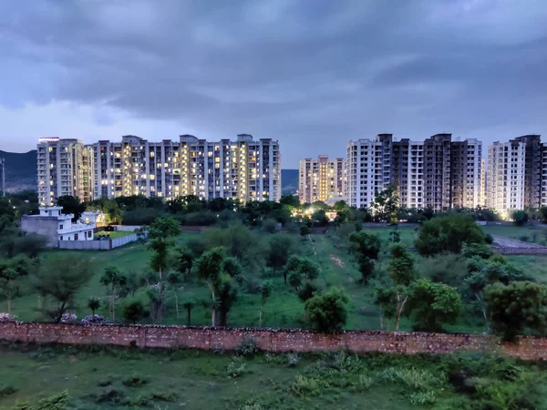 Jaipur India Circa 2021 Imagen Paisaje Urbano Con Árboles Edificios —  Fotos de Stock