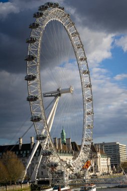 Resimler de las calles de londres y sus edificios