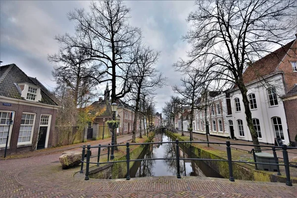 Paysage Urbain Hollandais Historique Avec Maisons Monumentales Fossé Dans Centre — Photo