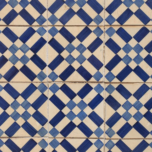 Fragment Einer Hauswand Mit Bunten Keramischen Wandfliesen Azulejos Aus Nächster — Stockfoto