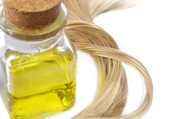 Butelka włosów i oleju — Zdjęcie stockowe