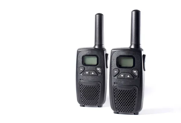 Zwei Schwarze Radiosender Walkie Talkie Auf Weißem Hintergrund Kopierraum — Stockfoto