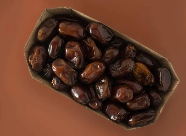 Dried Dates Cardboard Packaging Flatlay — Stock Photo, Image